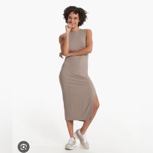 Vuori Pose Sands Dress Graphite